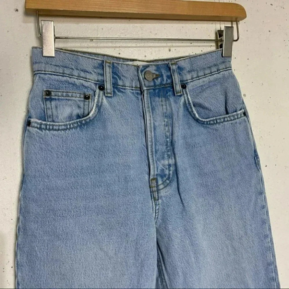 Reformation Tahoe size 23/00 raw hem cropped hidden button fly jeans - Picture 5 of 8